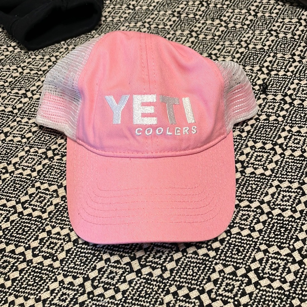 Yeti Hat